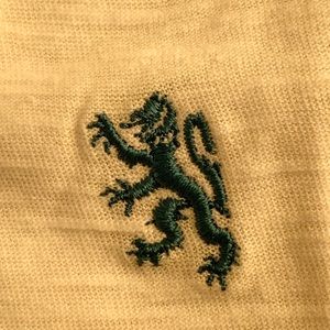 White lightweight lion crest  sweater